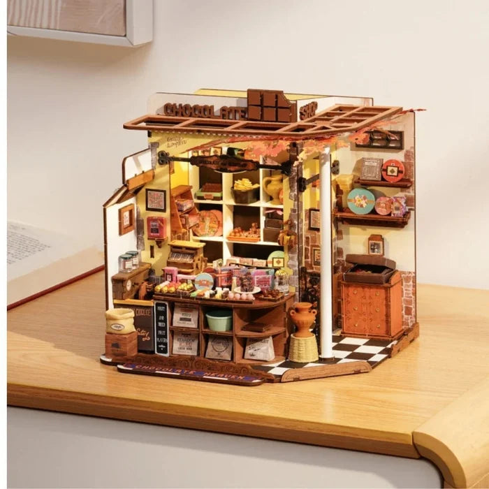 Henry's Chocolate – DIY miniature house kit, HiNooki (image 4)