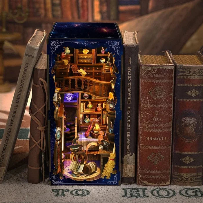 Magic Study House – DIY book nook kit, HiNooki (image 4)