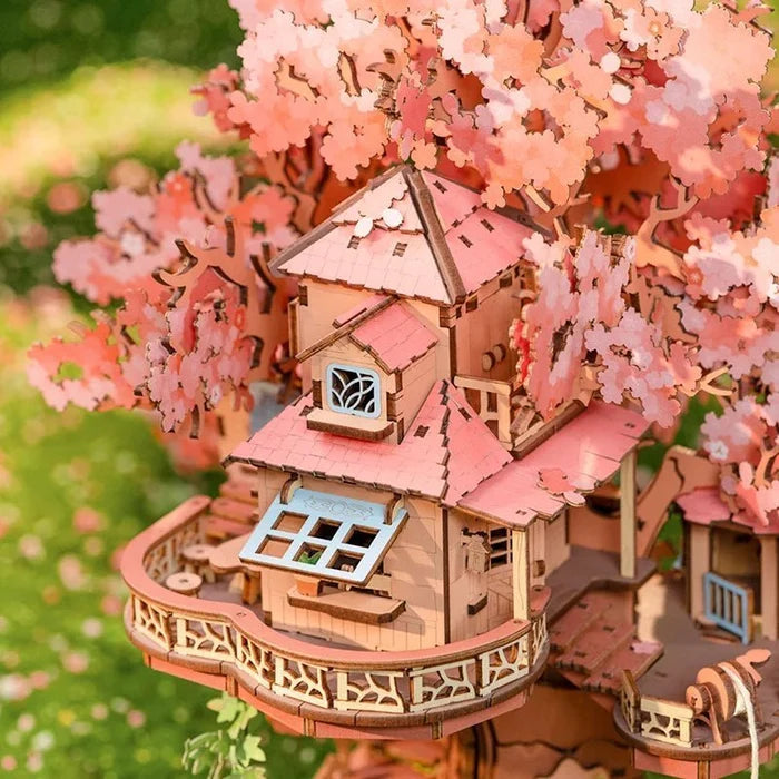 Sakura Tree House – 3D wooden puzzle kit, HiNooki (image 2)